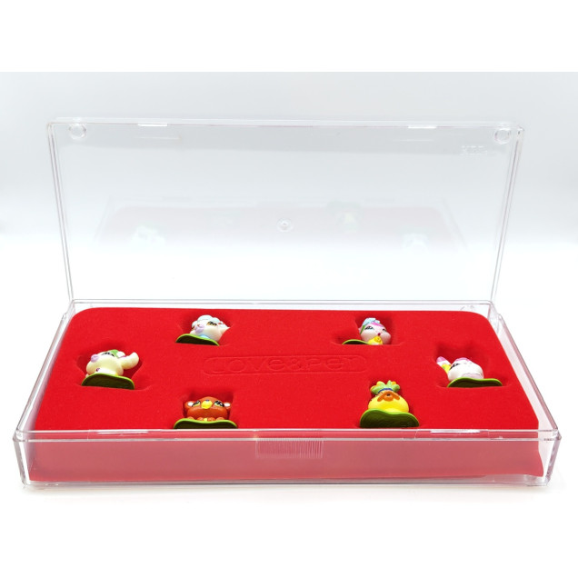 SPECIAL KIT: Love & Pet in vendita